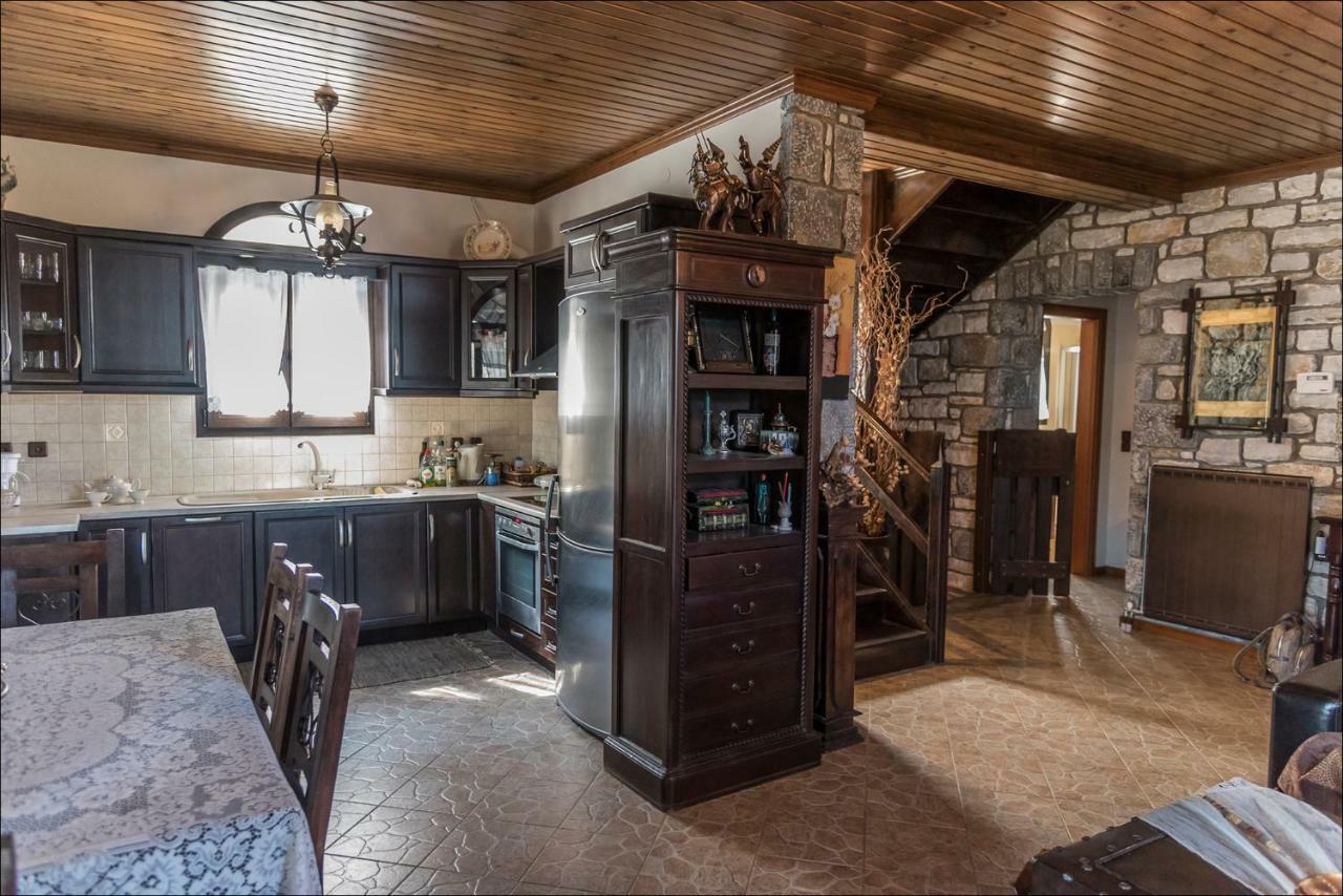 ミストラ Stone Mansion Anavryti, Αμα 20569ヴィラ エクステリア 写真