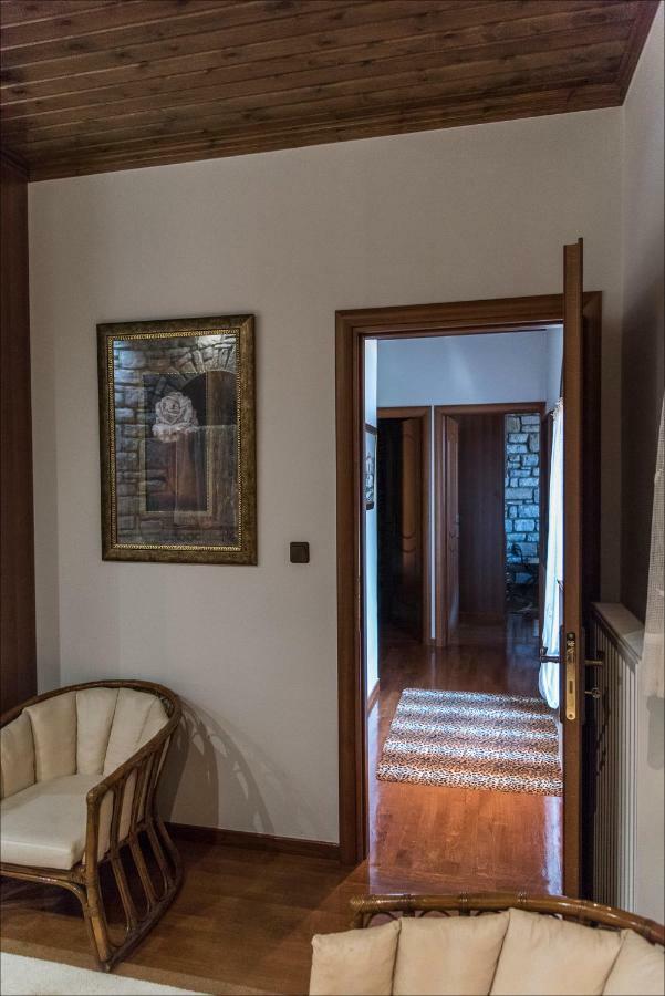 ミストラ Stone Mansion Anavryti, Αμα 20569ヴィラ エクステリア 写真