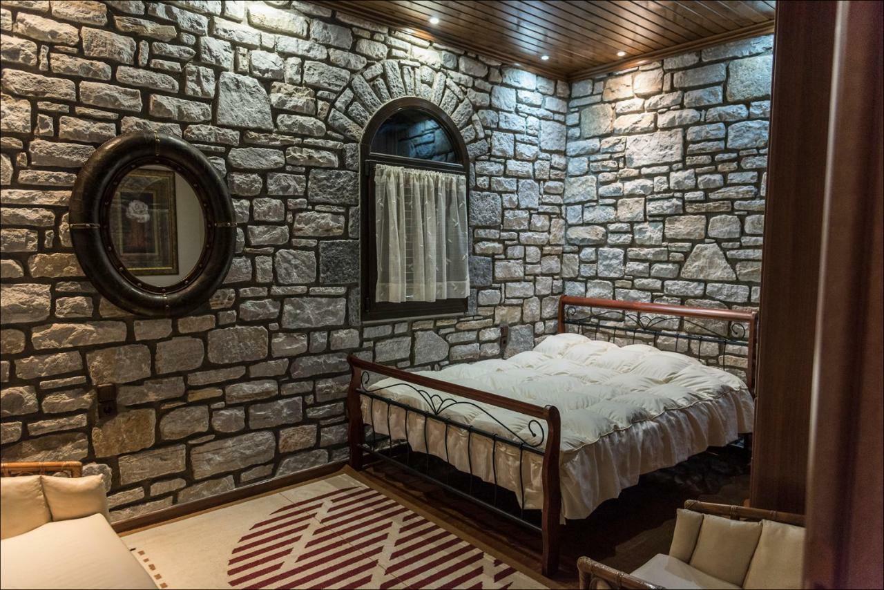 ミストラ Stone Mansion Anavryti, Αμα 20569ヴィラ エクステリア 写真