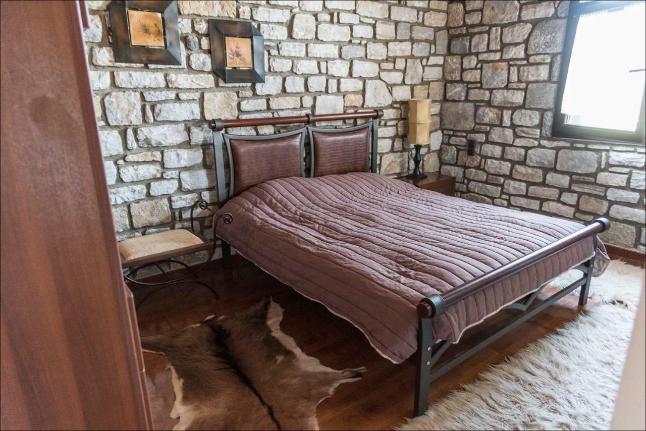 ミストラ Stone Mansion Anavryti, Αμα 20569ヴィラ エクステリア 写真