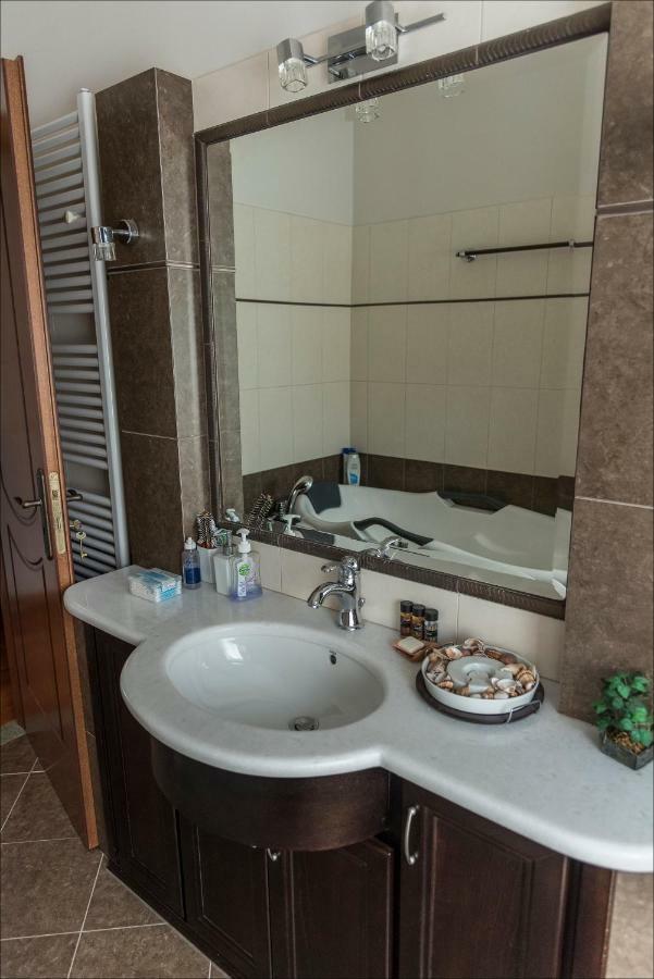 ミストラ Stone Mansion Anavryti, Αμα 20569ヴィラ エクステリア 写真